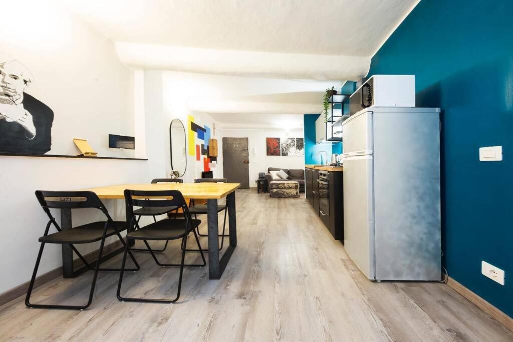 Midway Home, Nel Centro Storico Di Genova 외부 사진